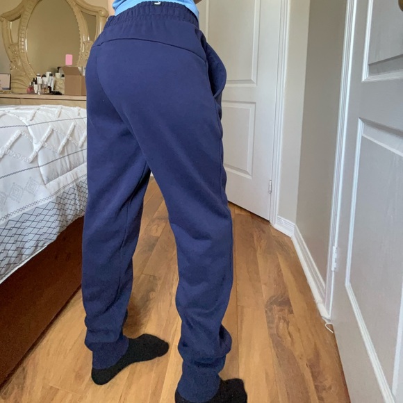 Puma joggers - Picture 4 of 5